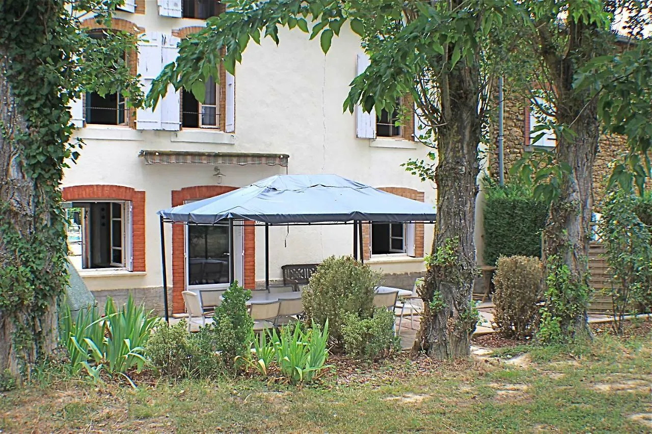 Chambres D'Hotes La Luciole Tourtrol Guest house